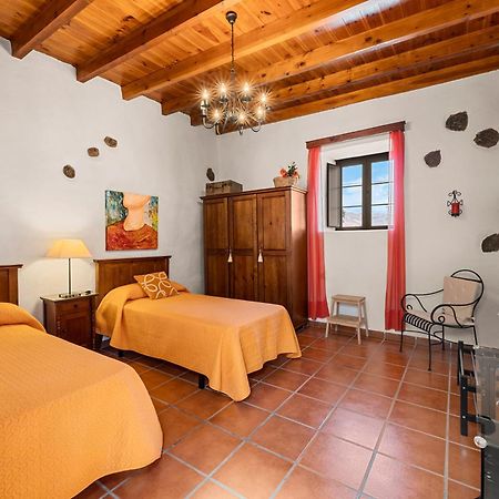 Finca De Los Abuelos Guatiza ภายนอก รูปภาพ