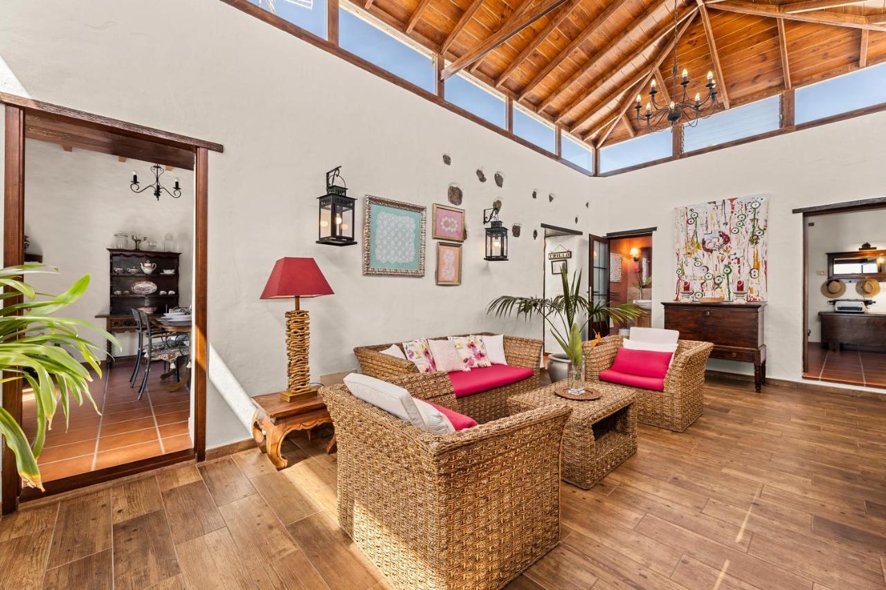 Finca De Los Abuelos Guatiza ภายนอก รูปภาพ