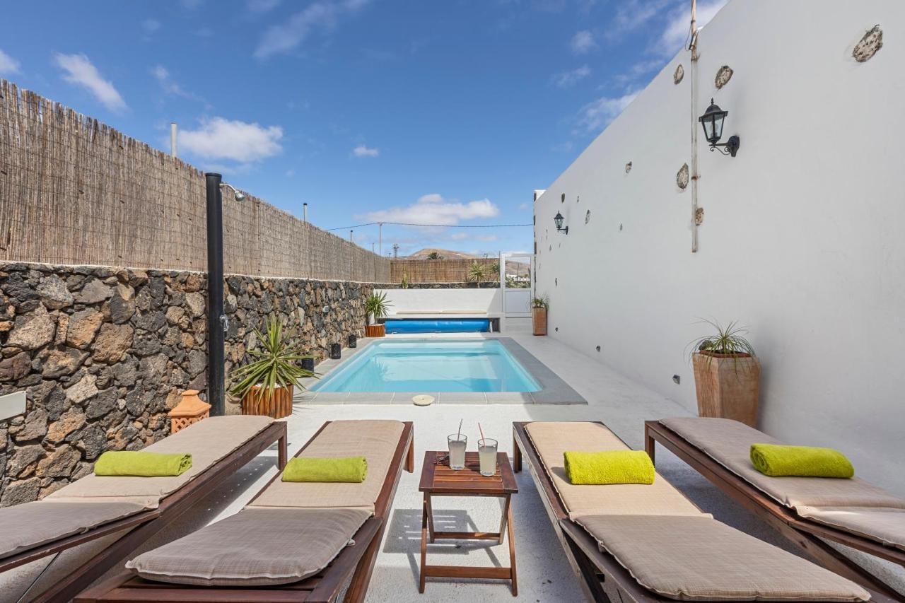 Finca De Los Abuelos Guatiza ภายนอก รูปภาพ